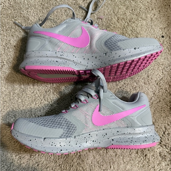 Nike Women's Run Swift 3 Running Shoe size 5.5 - Picture 5 of 9